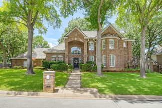 5004 Bridgewater Dr, Arlington, TX 76017