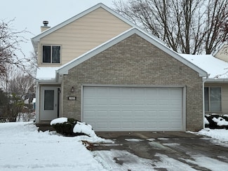 1818 Tahoe Ct, Champaign, IL 61822