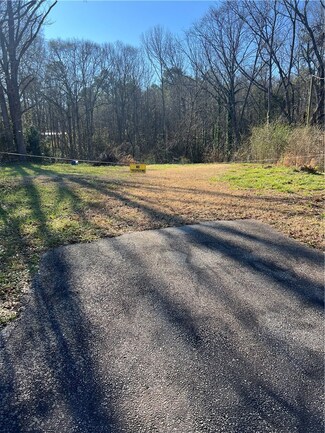 1208 Pearl Harbor Way, Anderson, SC 29626