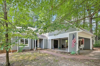 103 Lakeway Ct, Cary, NC 27511