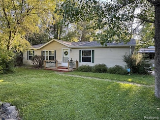 3165 Oleary Rd, Flint, MI 48504