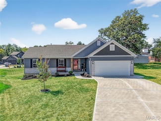 416 Abilene Ct, Moscow Mills, MO 63362