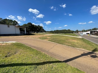 0 S Valley St, Carthage, MS 39051