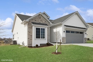 311 Dogwood Ln, Tiffin, IA 52340