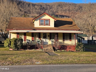 2015 4th Ave E, Big Stone Gap, VA 24219