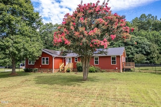 715 Harolds N Field Dr, Cedar Grove, NC 27231