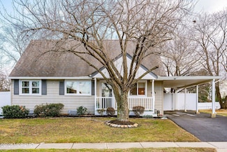 7 Downing Rd, Trenton, NJ 08690