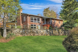 20 Rural Ave, Wingdale, NY 12594