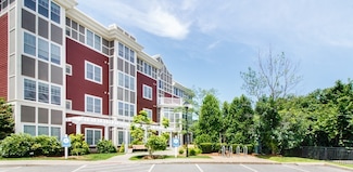 35 Commonwealth Ave Unit 406, Chestnut Hill, MA 02467