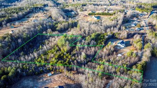 5526 Miller Mill Rd, Hickory, NC 28602