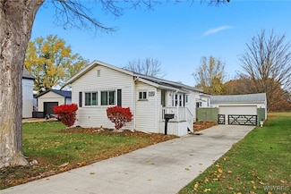 152 S Main St, Batavia, NY 14020