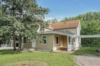 5565 Eastview Ave, Mound, MN 55364