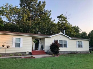209 W Walnut St, Cherokee, KS 66724