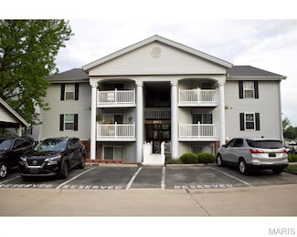 4308 Arrow Tree Dr Unit H, Saint Louis, MO 63128