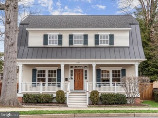 2123 N Harrison St, Arlington, VA 22205