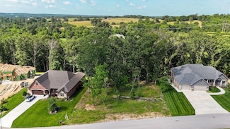 406 W Declan, Nixa, MO 65714