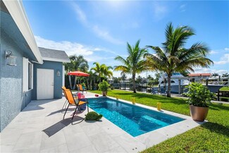 1724 SW Boatswain Place, Palm City, FL 34990