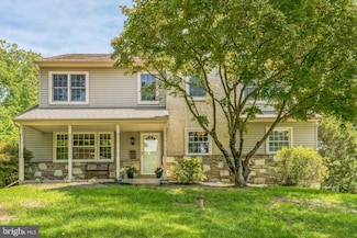 4053 Westaway Dr, Lafayette Hill, PA 19444