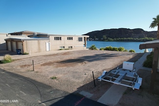 9026 Lakeview Dr, Parker, AZ 85344