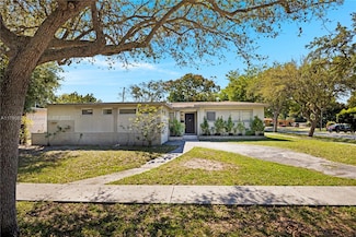 50 NE 132nd Terrace, North Miami, FL 33161