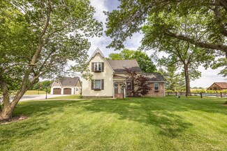 6536 White Oaks Club Rd, Freeburg, IL 62243