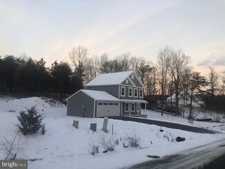 4137 Percy Ave, Chambersburg, PA 17202