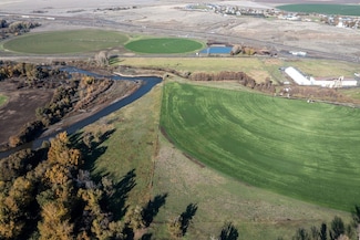 405 Hoosier Rd, Stanfield, OR 97875