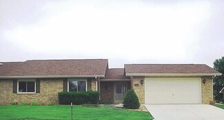 376 High Ridge Cir, Midway, AR 72651