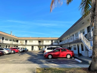 915 S 21st Ave Unit A12, Hollywood, FL 33020