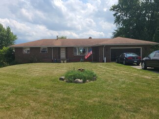 593 Penrose Rd, Dixon, IL 61021