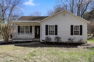 2126 Ridgecrest Dr, Knoxville, TN 37918