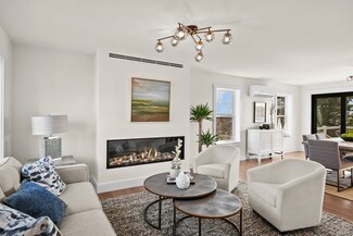 15 James St, Fairhaven, MA 02719
