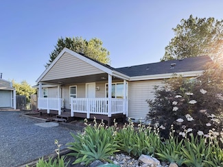 39030 Modoc Point, Chiloquin, OR 97624