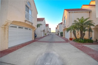 8761 Cedar St, Bellflower, CA 90706