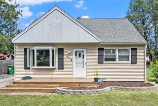 248 23rd St N, Springfield, MI 49037