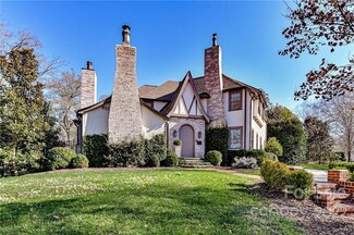 2001 Sherwood Ave, Charlotte, NC 28207