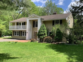 12 Granite Ridge Rd, Redding, CT 06896