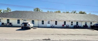1402 Vermont St, Wathena, KS 66090