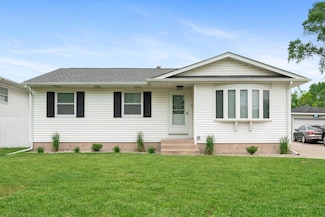 854 W 70th Place, Merrillville, IN 46410
