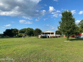 68 Will Nance Rd, Chadbourn, NC 28431