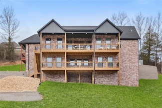 2103 NE Chaucer St, Bentonville, AR 72712