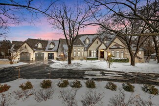 217 Haman Rd, Inverness, IL 60010