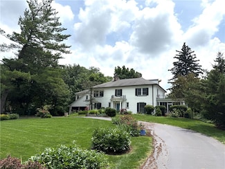 4 Powers Lane Place, Decatur, IL 62522