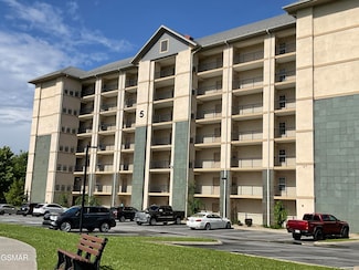 124 Plaza Dr Unit 5703, Pigeon Forge, TN 37863