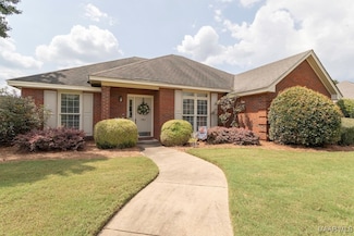 501 Red Oak Ct, Montgomery, AL 36117