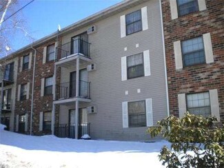 10 Hemans St Unit 11, Worcester, MA 01605