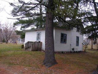 401 W 17th St, Neillsville, WI 54456