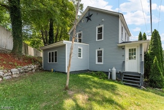 113 Rt560, Sandyston Twp., NJ 07851