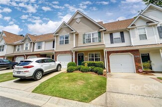 10434 Columbia Crest Ct, Charlotte, NC 28270