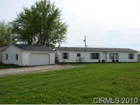 190 S Lincoln St, Bunker Hill, IN 46914